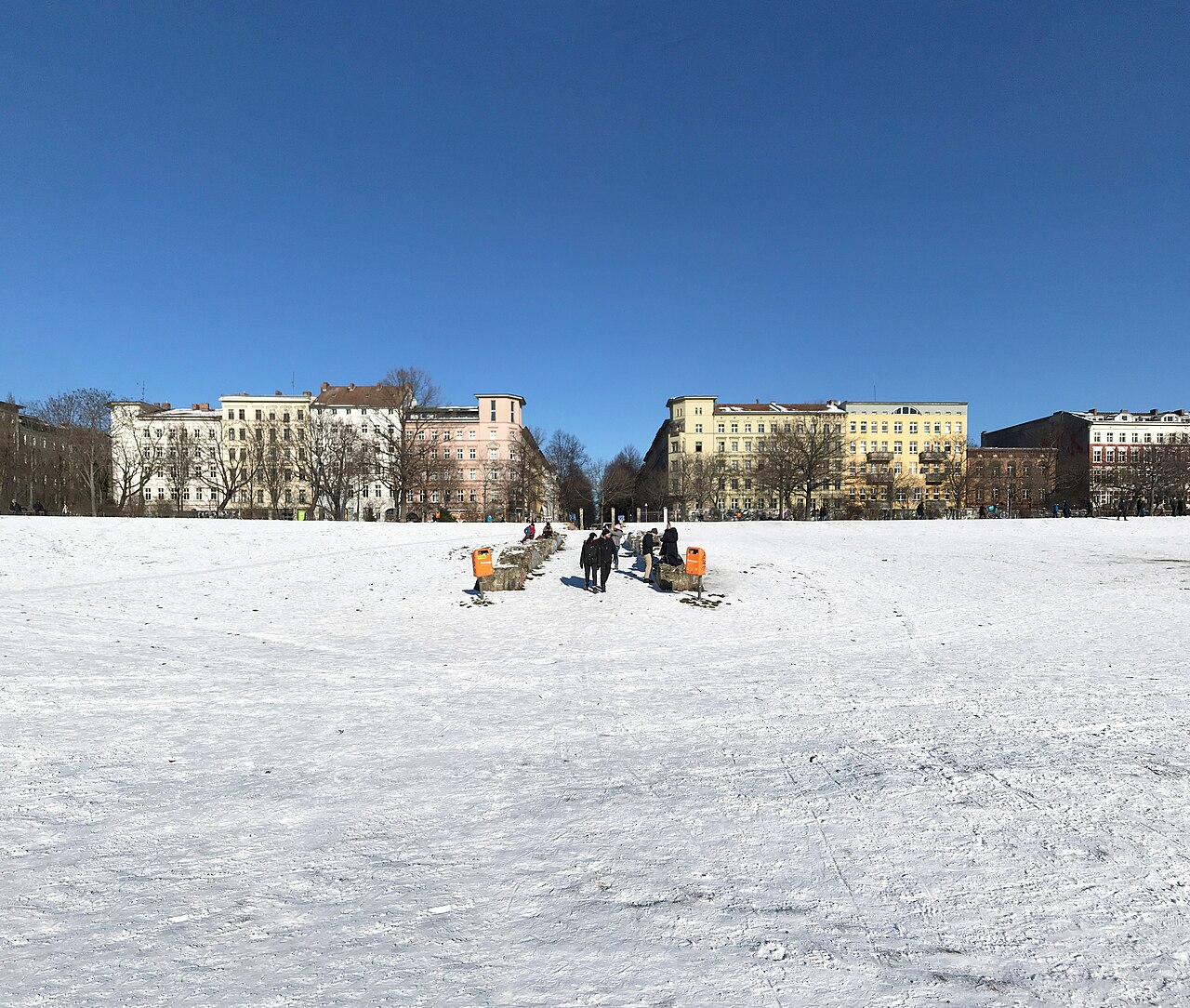 Герлицер-парк (Görlitzer Park): парк Кройцберга, репутация и советы