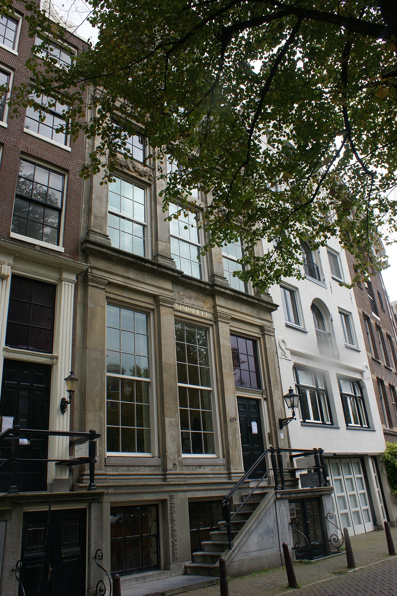 La façade de Huis Marseille au numéro 401 du Keizersgracht