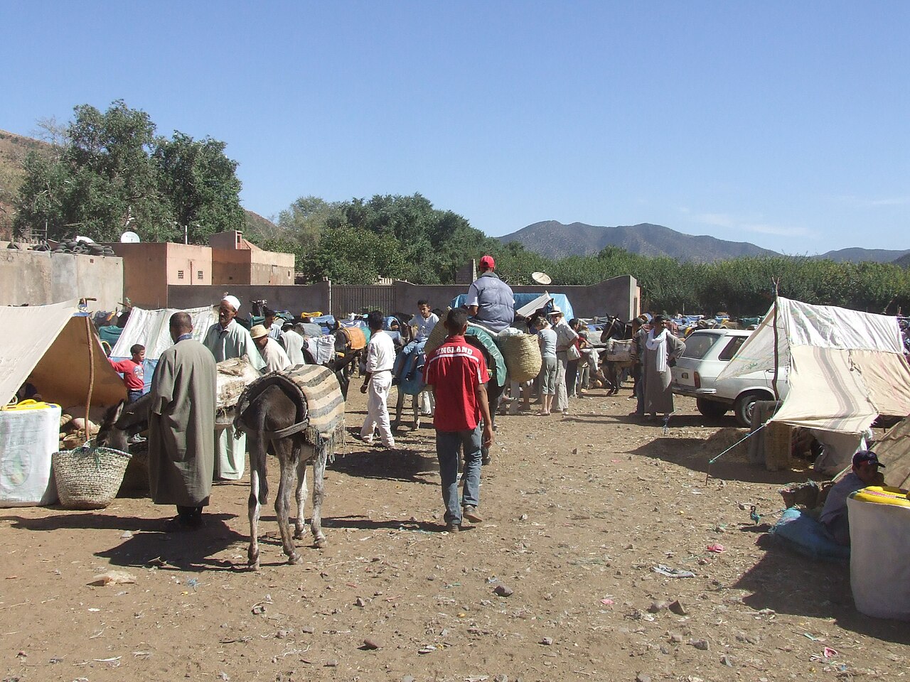 Le souk hebdomadaire d'Asni, dans le Haut Atlas