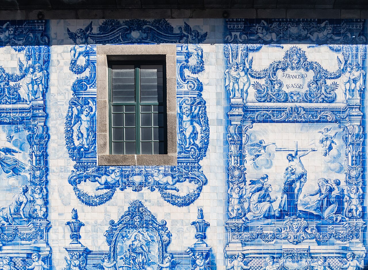 Chapelle des Âmes (Santa Catarina) à Porto : près de 16 000 azulejos