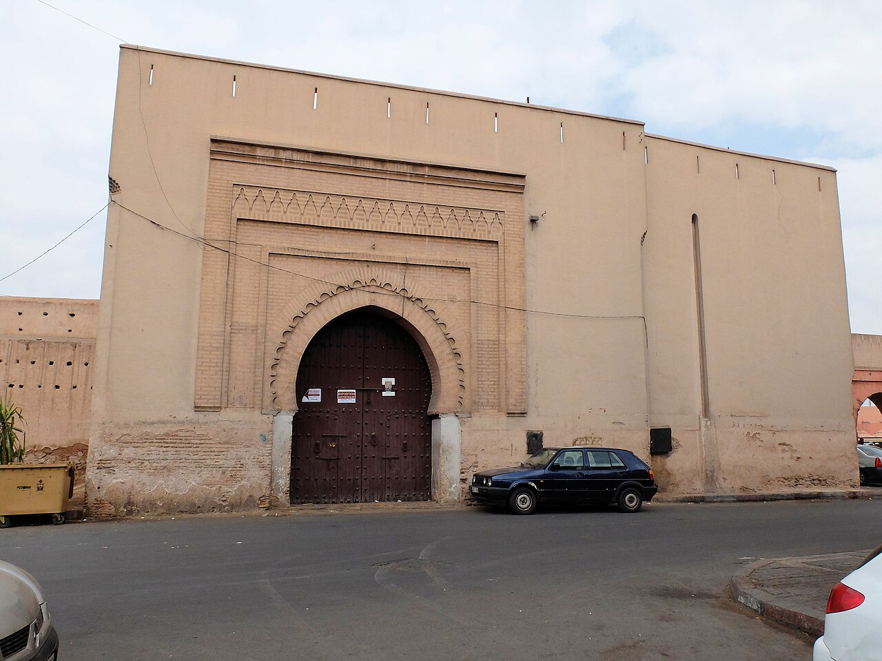 Remparts et portes de Marrakech : Bab Agnaou, Bab Doukkala, Bab Debbagh et les autres