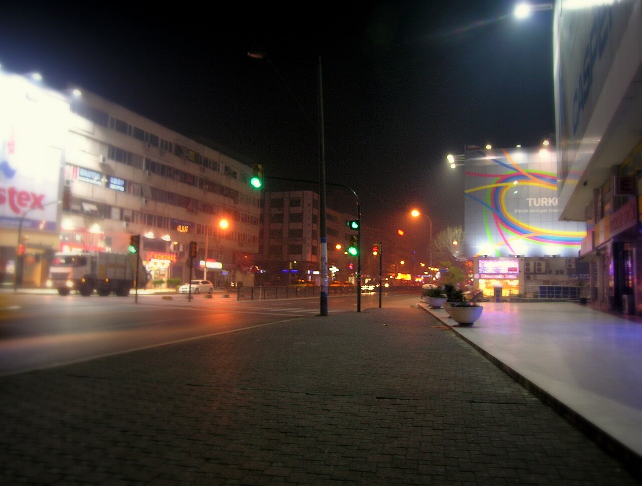 The avenue in the evening