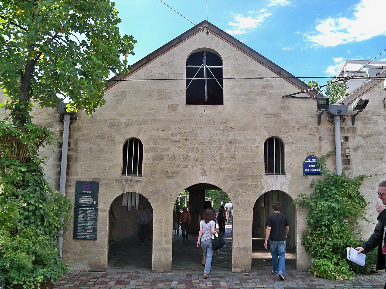 Bercy Village : horaires des boutiques, ouverture le dimanche, restaurants et accès