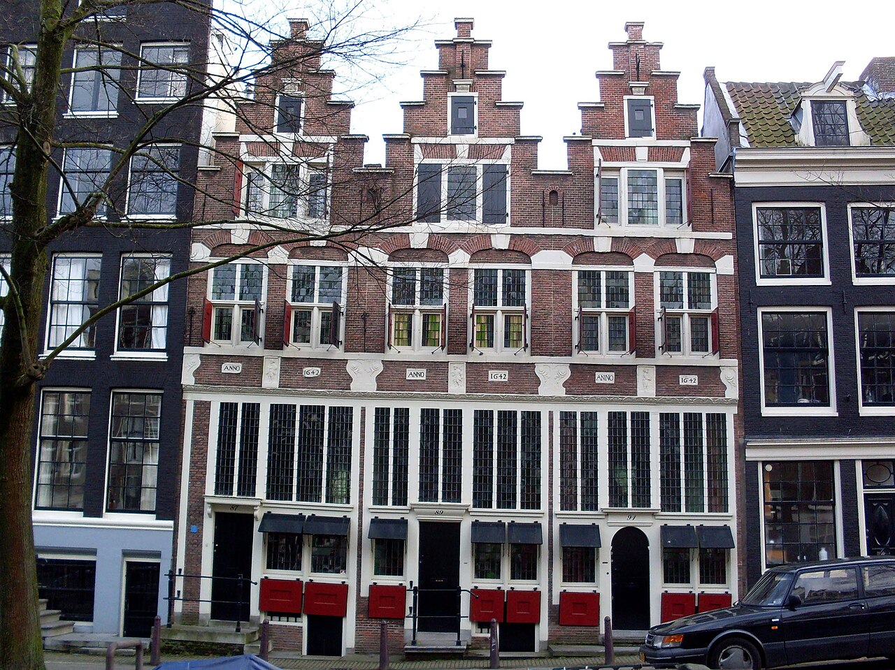 Trapgevels aan de Bloemgracht, gedateerd 1642