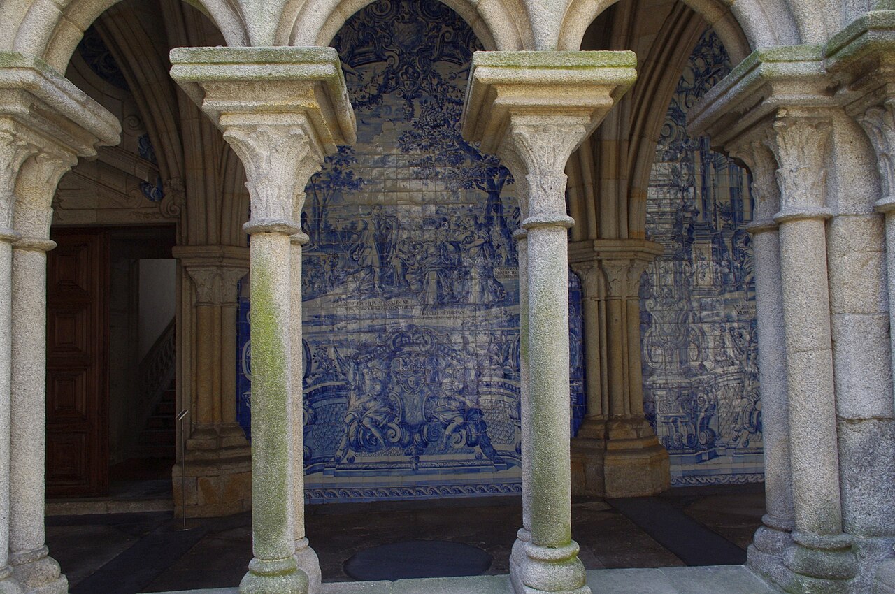 Cathédrale de Porto (Sé) : cloître, azulejos et terrasse