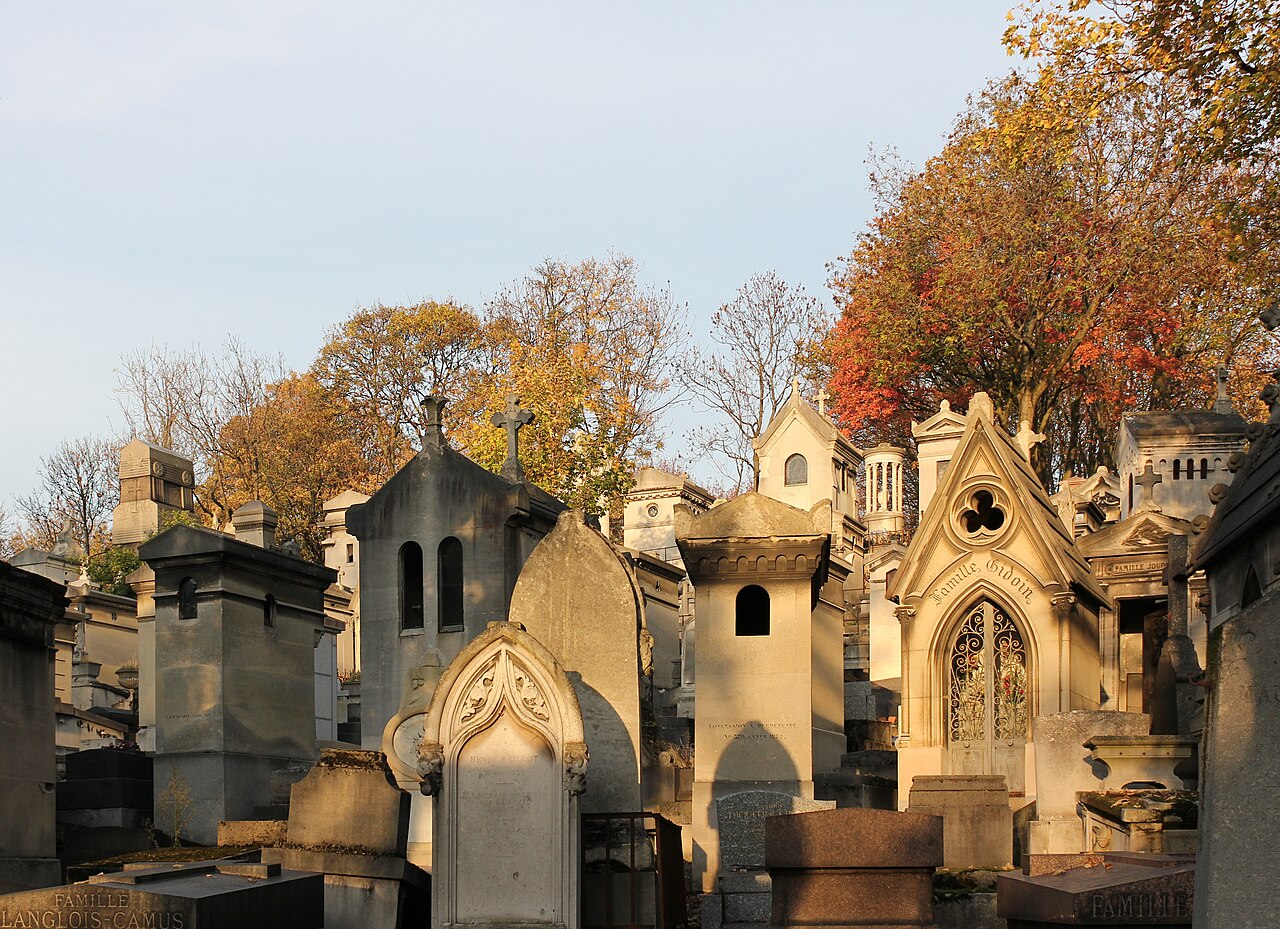 Cimetière du Père-Lachaise : tombes célèbres, horaires et accès