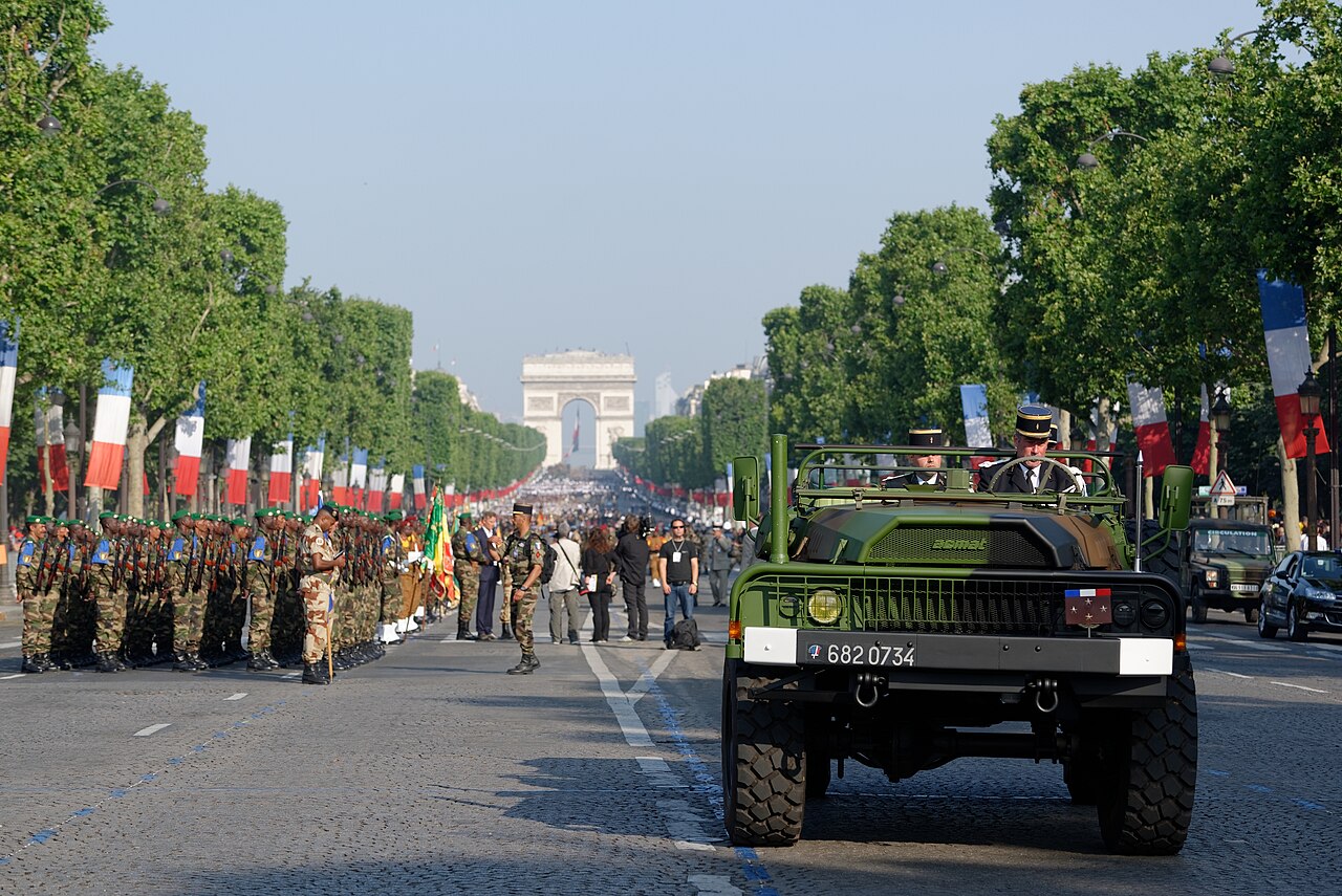 14 juillet (Défilé du 14 juillet)
