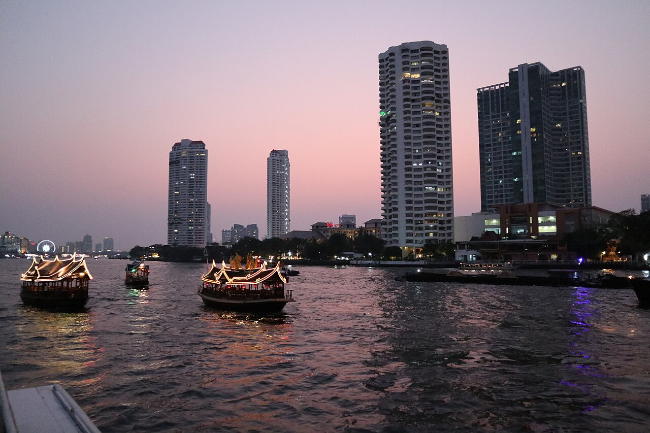 Fleuve Chao Phraya : bateau express, ferries et croisières