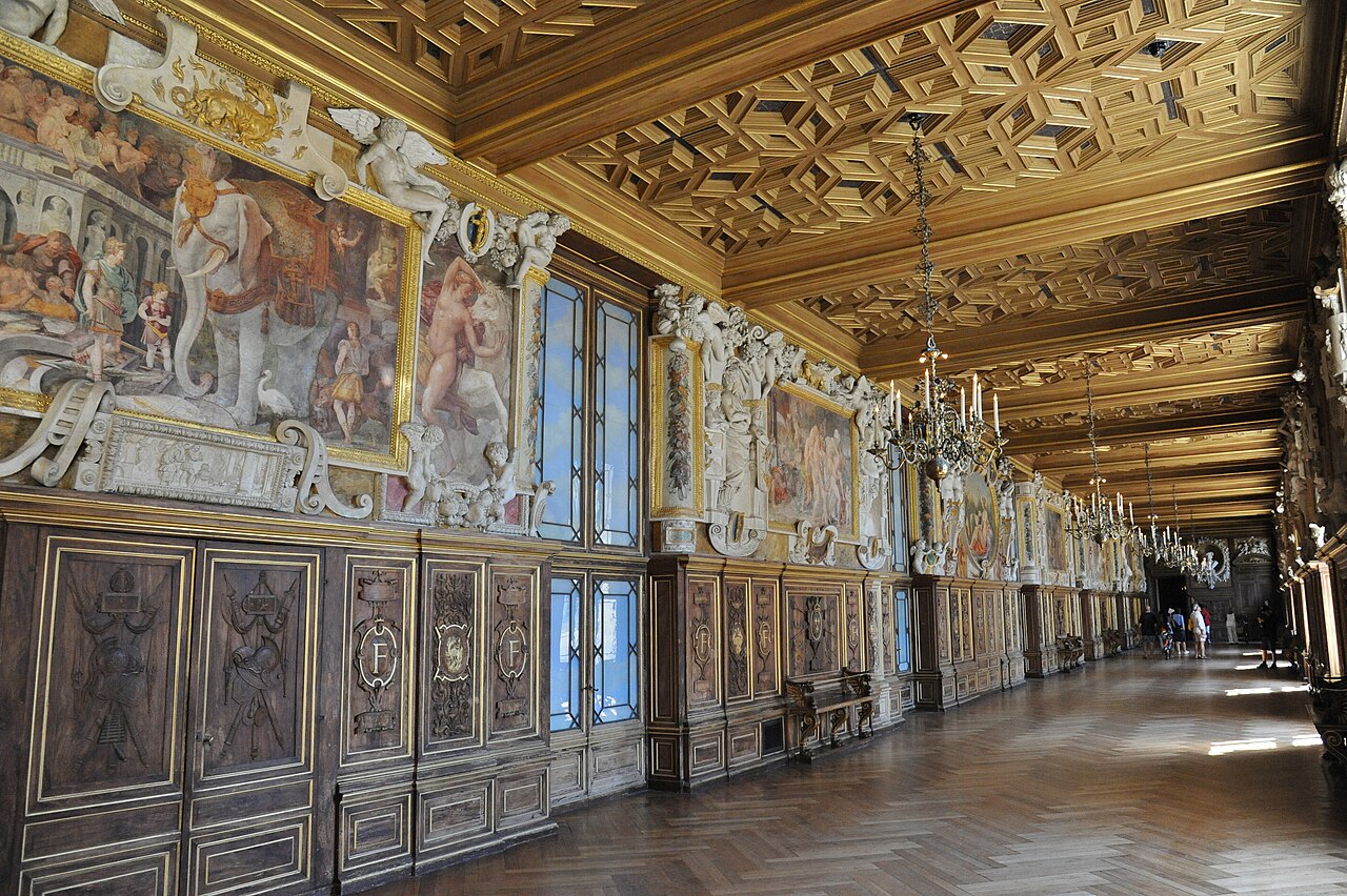 Château de Fontainebleau : billets, horaires, jardins gratuits et accès depuis Paris