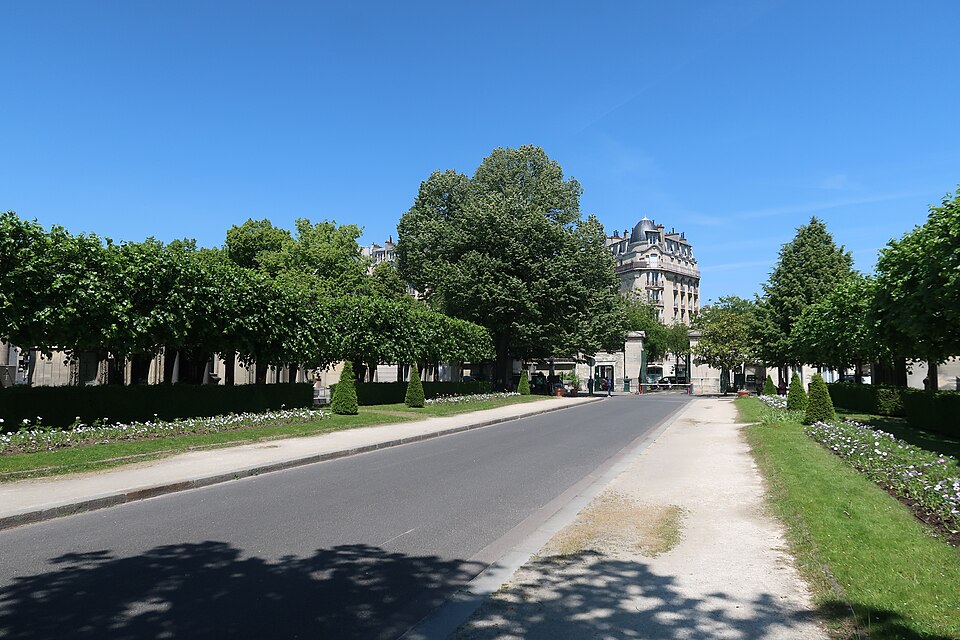 Cimetière du Montparnasse : tombes célèbres, horaires et accès