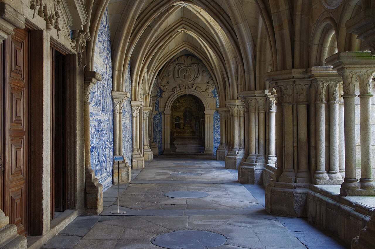 Cathédrale de Porto (Sé) : cloître, azulejos et terrasse