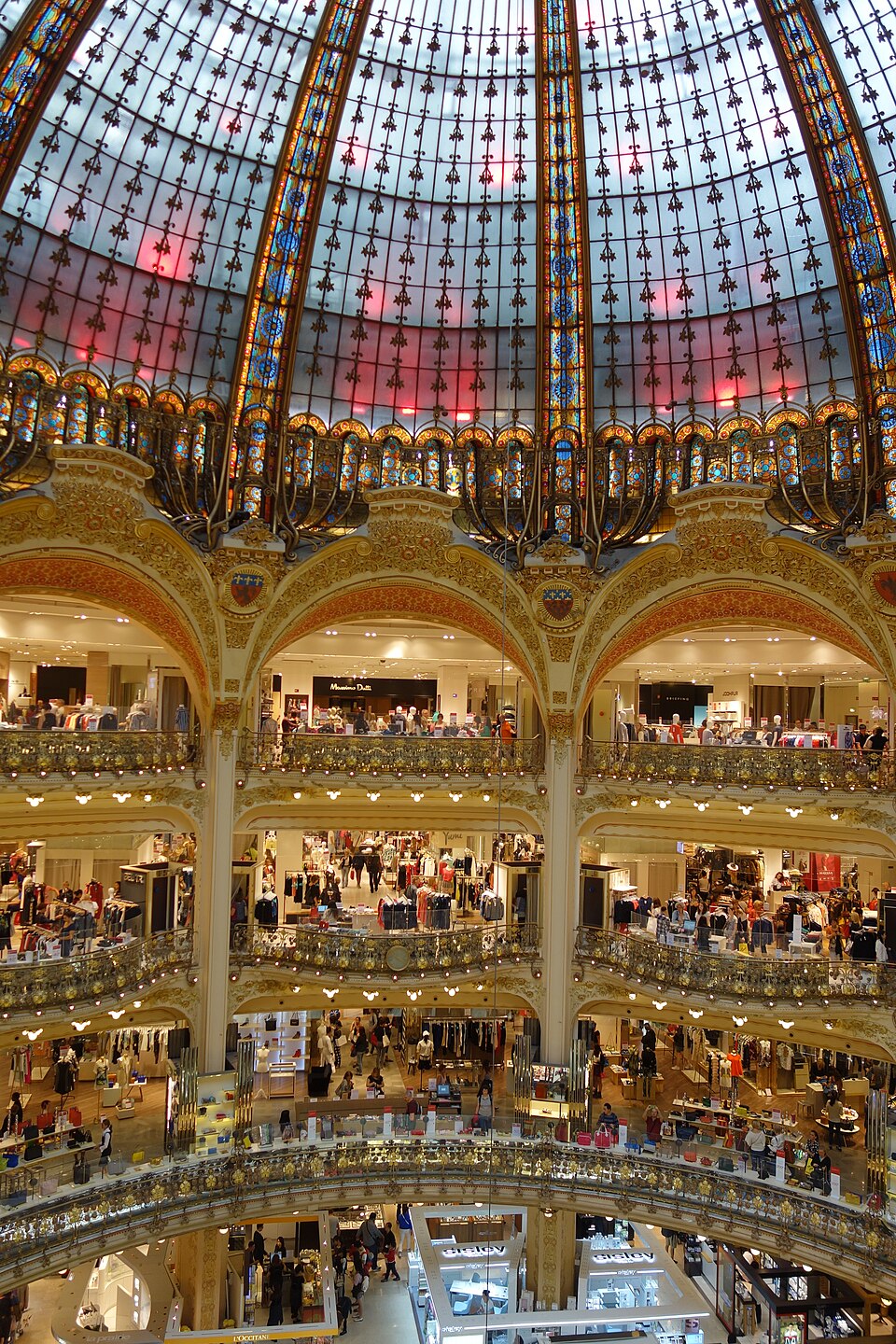 Printemps ou Galeries Lafayette : lequel choisir à Paris