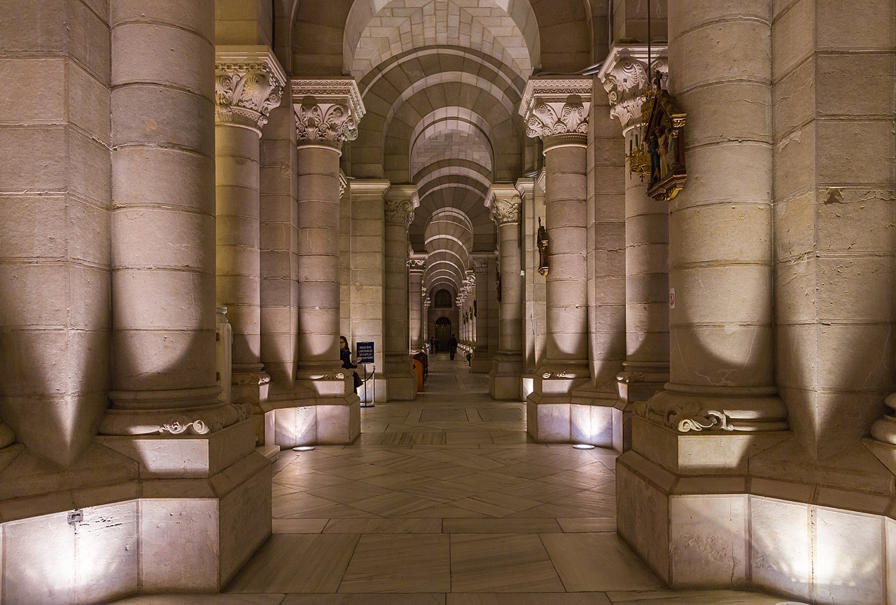 La crypte néoromane