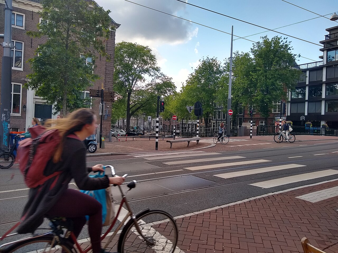 Amsterdam mistakes to avoid: tips and local rules