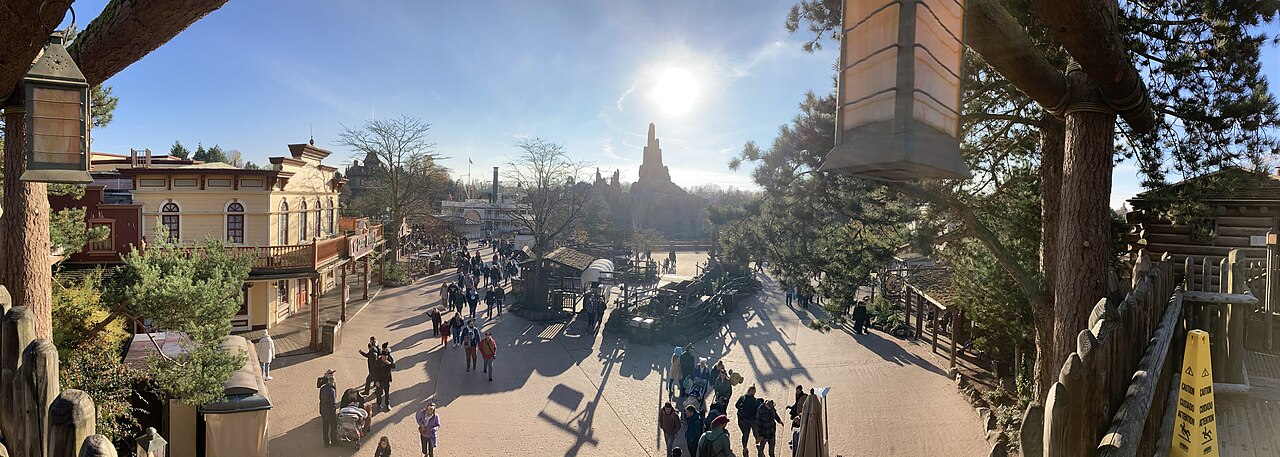 Disneyland Paris : billets, prix, horaires et accès depuis Paris