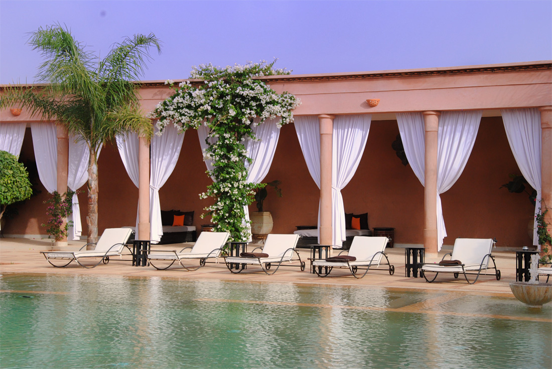 Piscines et day pass à Marrakech : hôtels, beach clubs et parcs aquatiques