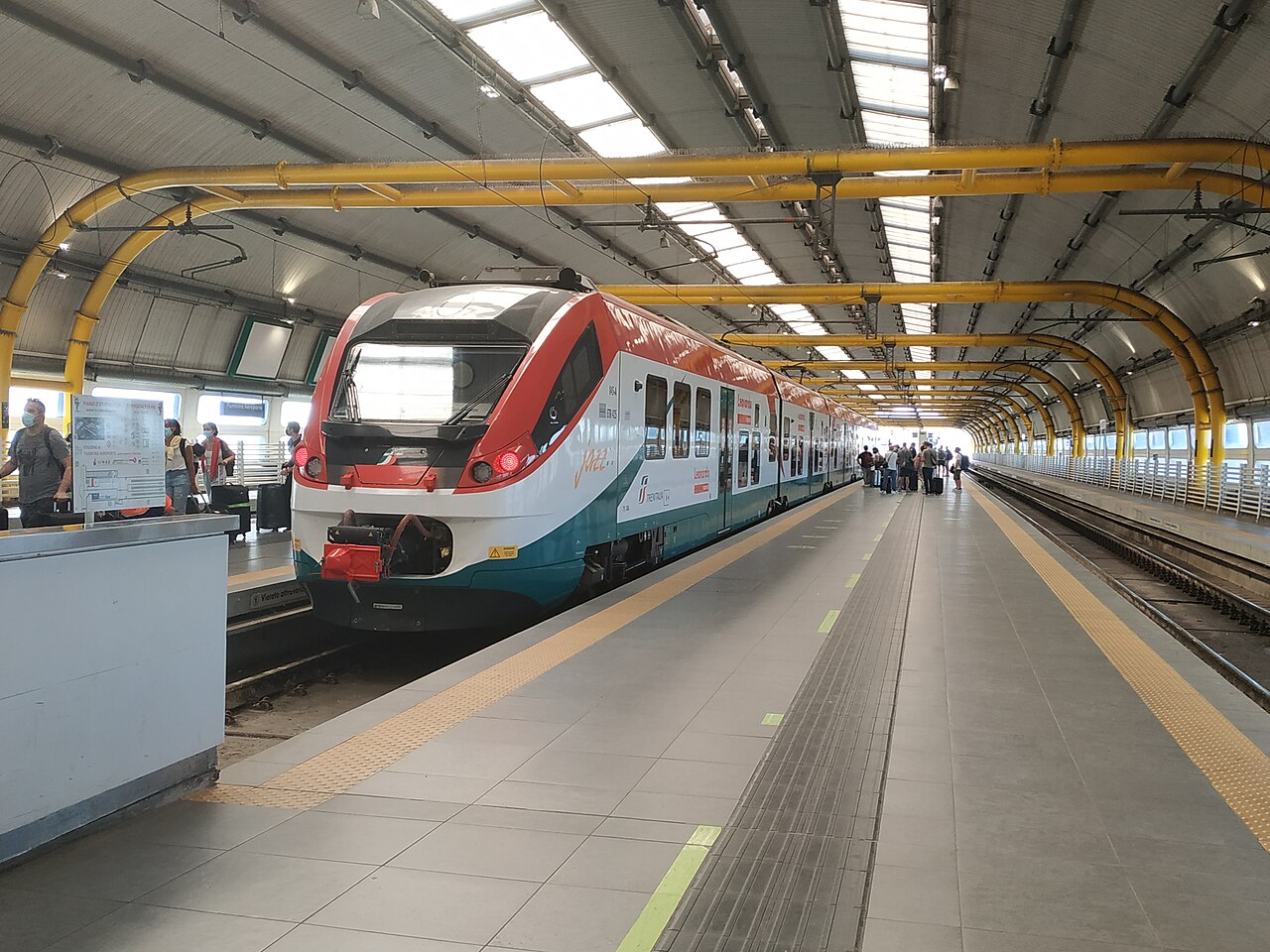 Leonardo Express en gare de l'aéroport de Fiumicino