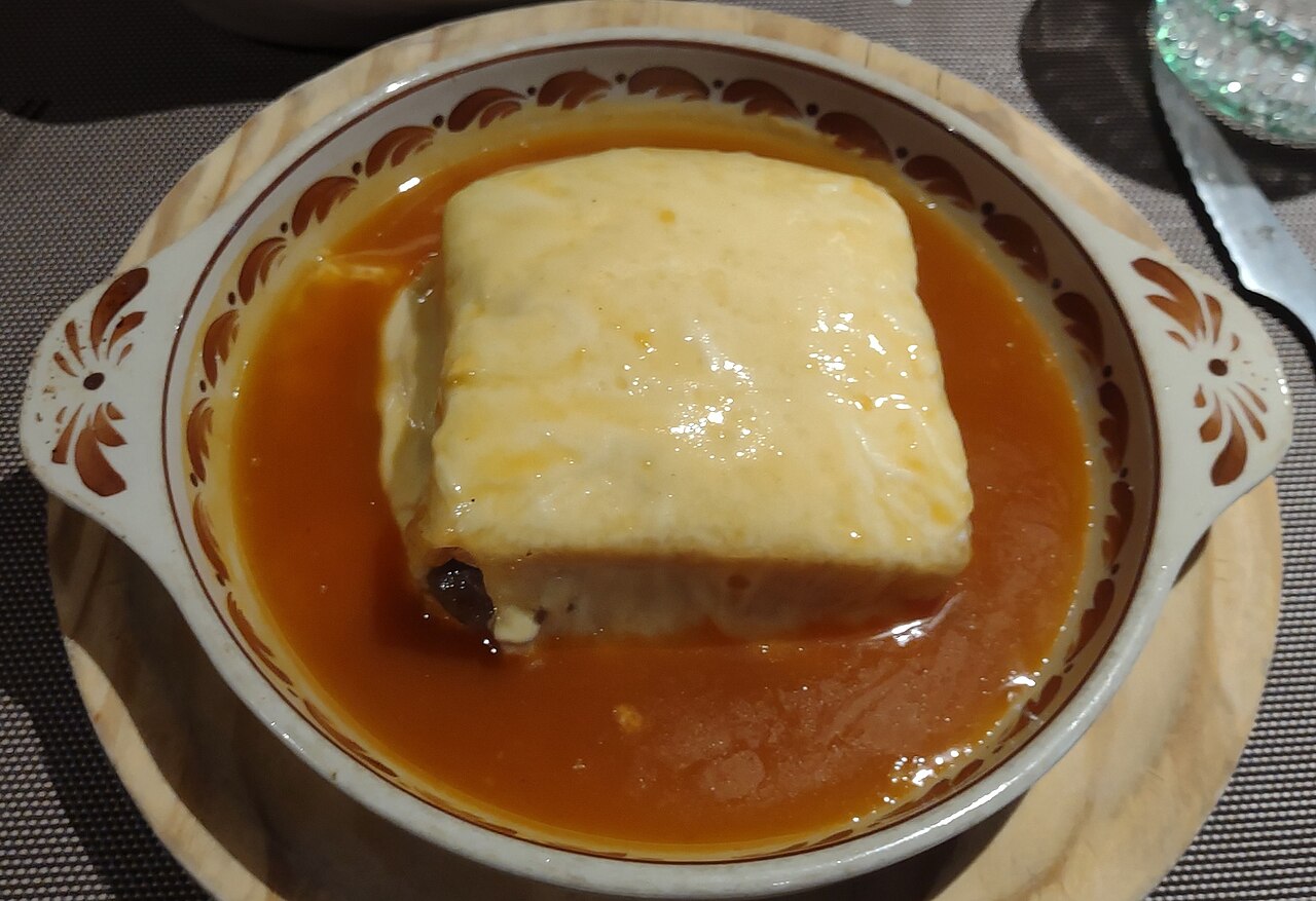 Meilleure francesinha à Porto : 8 adresses et comment choisir
