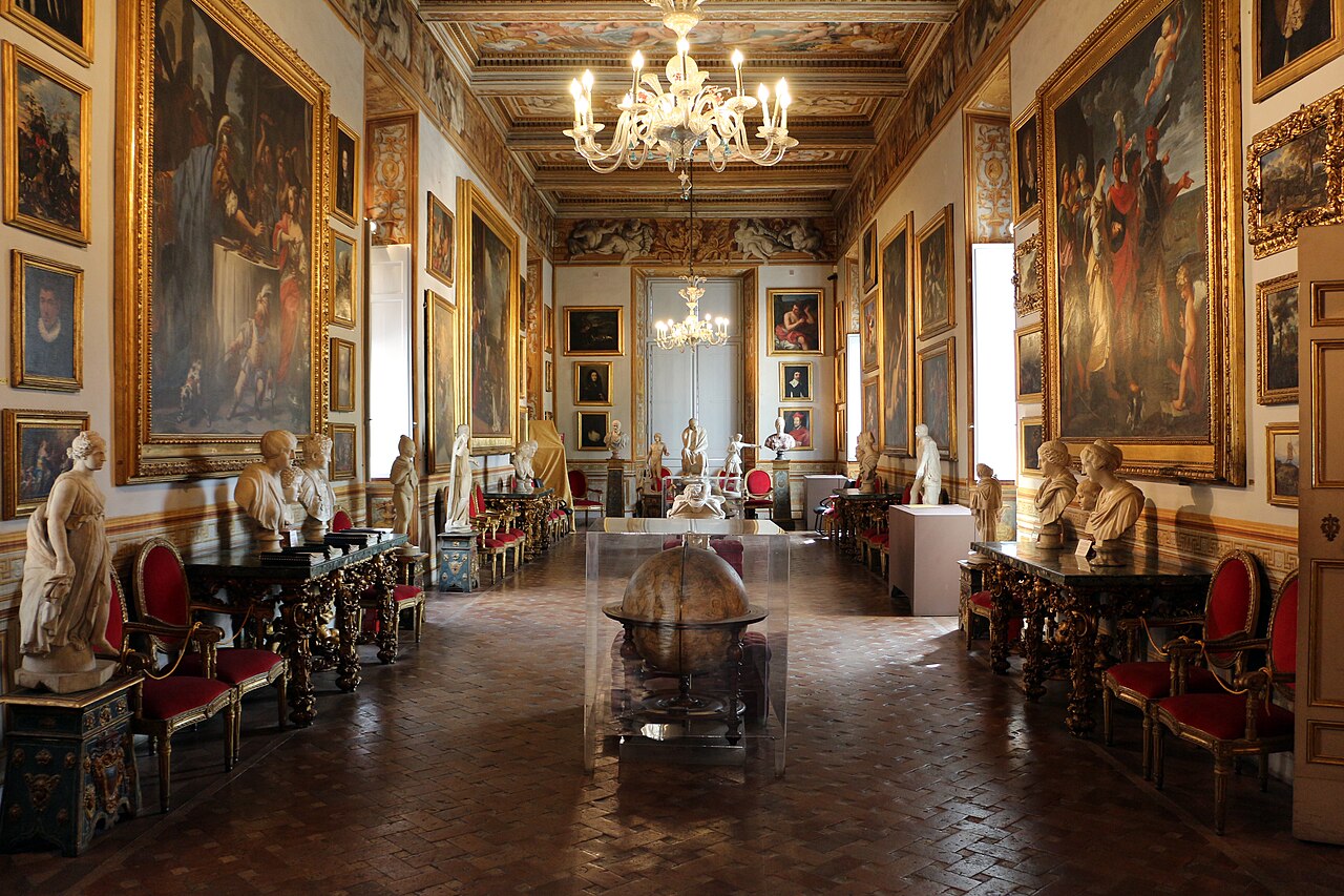Galerie Spada : la perspective de Borromini et le palais Spada