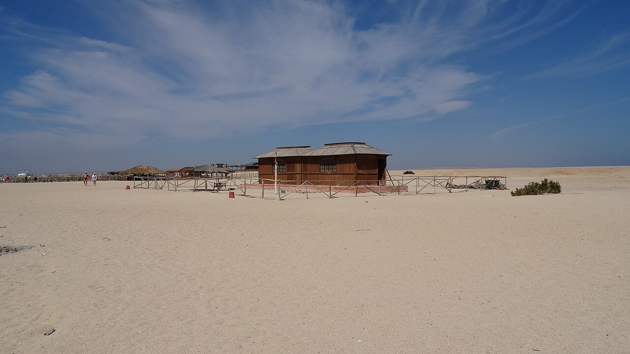 Le sable blanc et la baignade