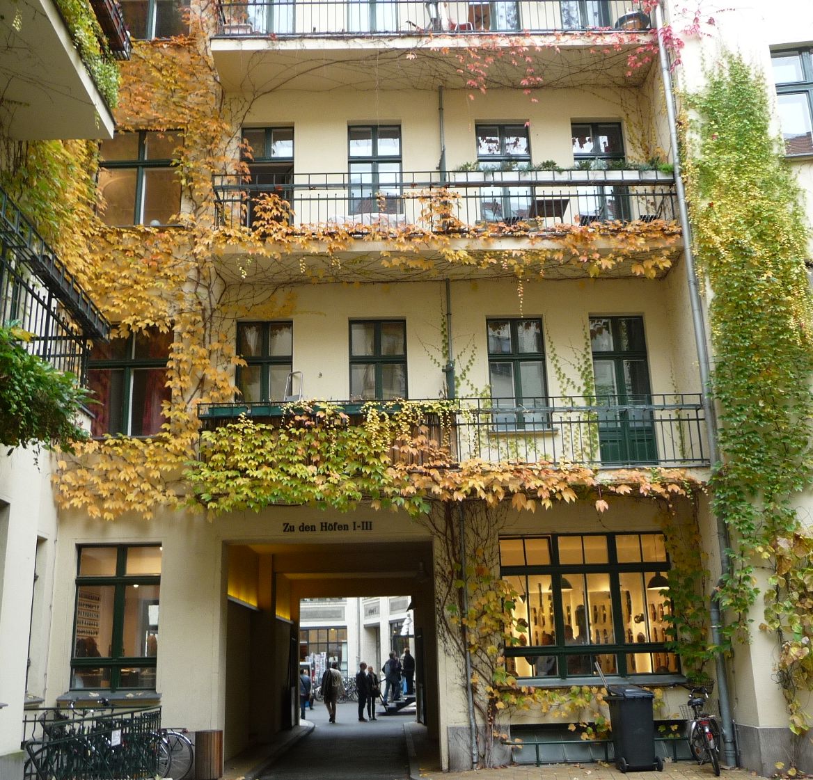 Hackesche Höfe : cours Art nouveau, boutiques et cafés à Berlin-Mitte
