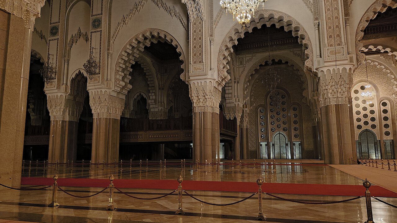 Casablanca day trip from Marrakech: train and Hassan II Mosque