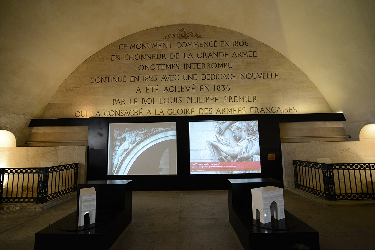 La salle sous la terrasse