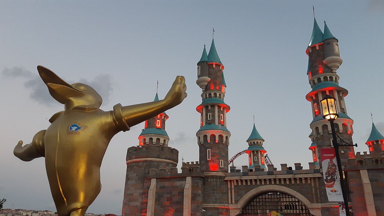 Isfanbul (ex-Vialand) : le grand parc d'attractions d'Istanbul, billets et accès