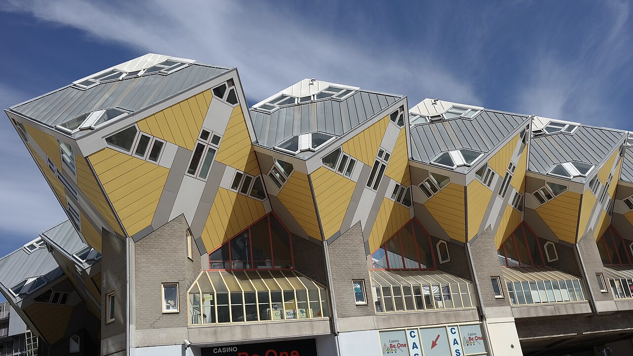 Les maisons cubiques jaunes de Piet Blom à Rotterdam