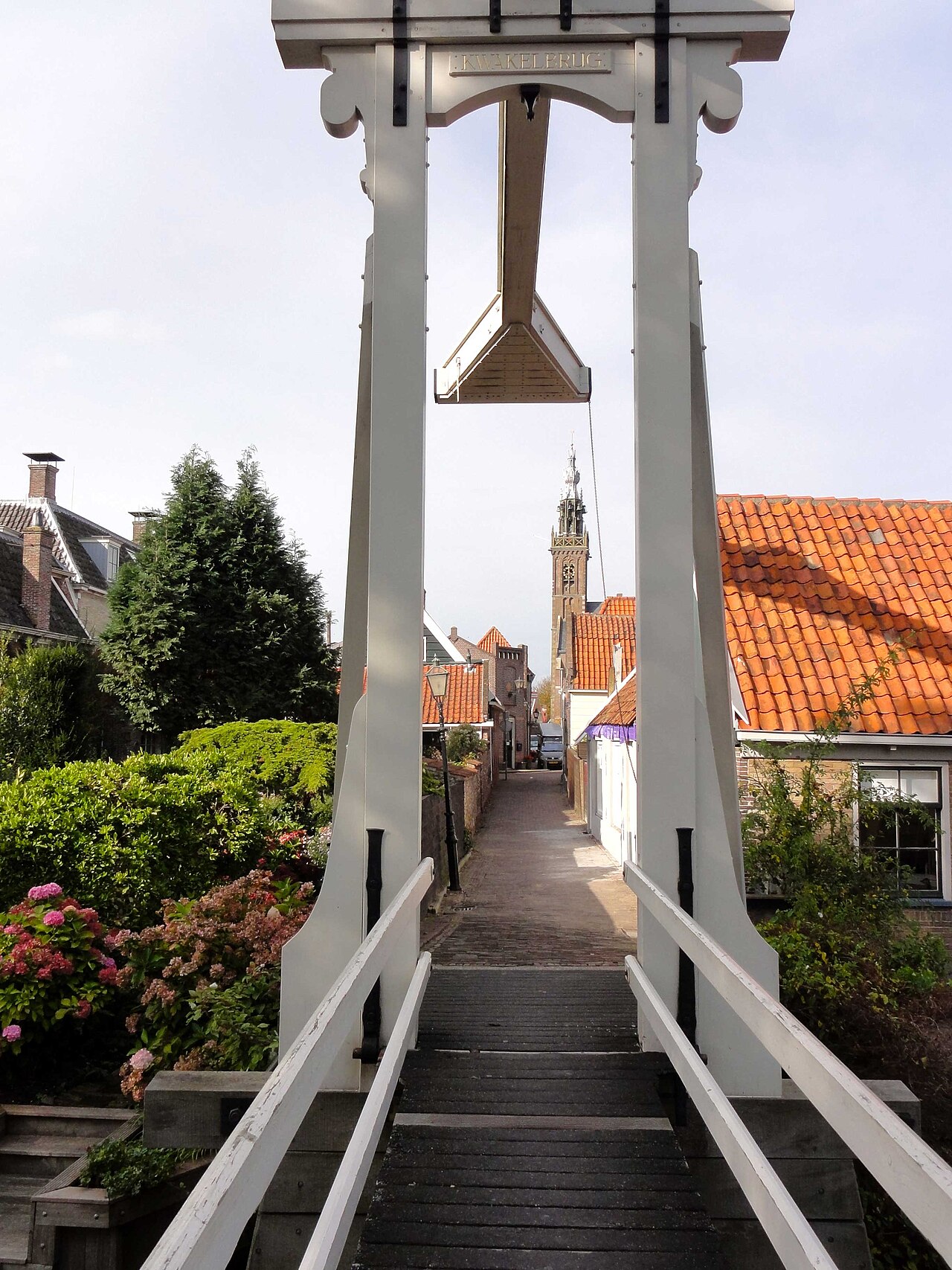 Grachten, ophaalbruggetjes en de Speeltoren