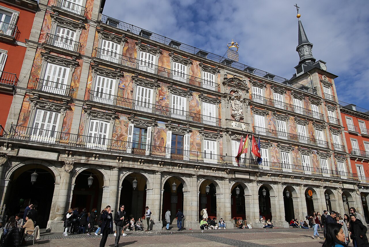 Les fresques de la Casa de la Panadería sur la Plaza Mayor de Madrid