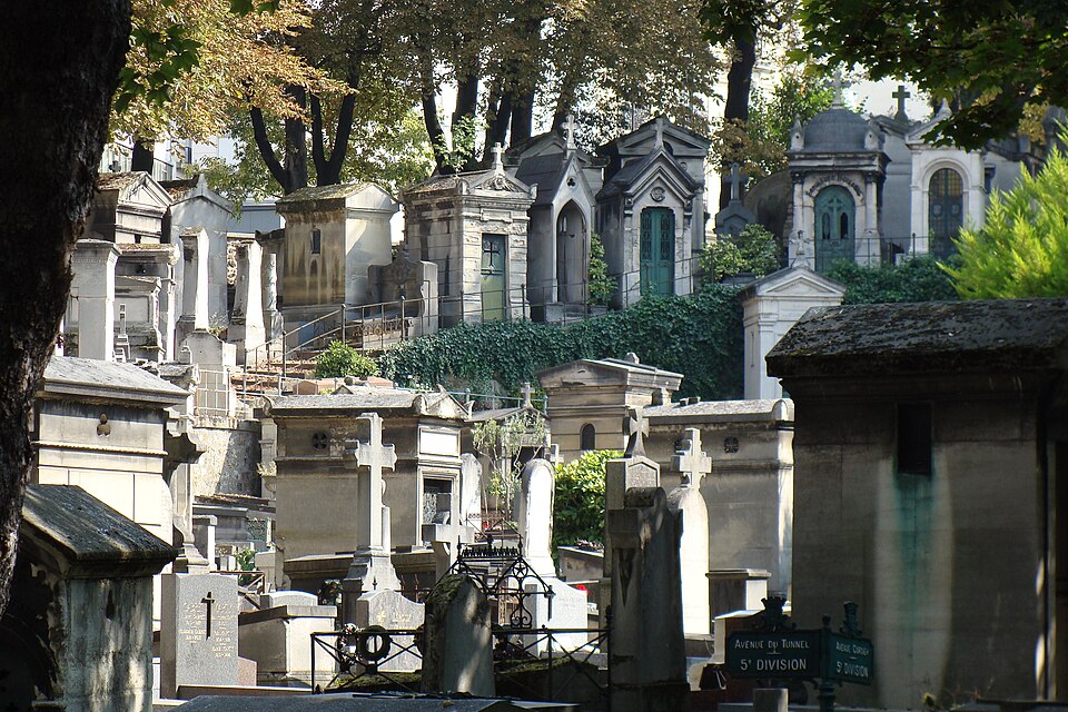 Cimetière de Montmartre : tombes célèbres, horaires et accès