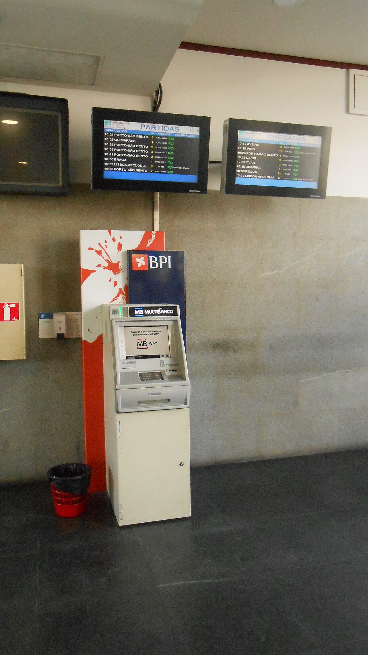 Payer à Porto : carte, espèces, couvert et pourboire