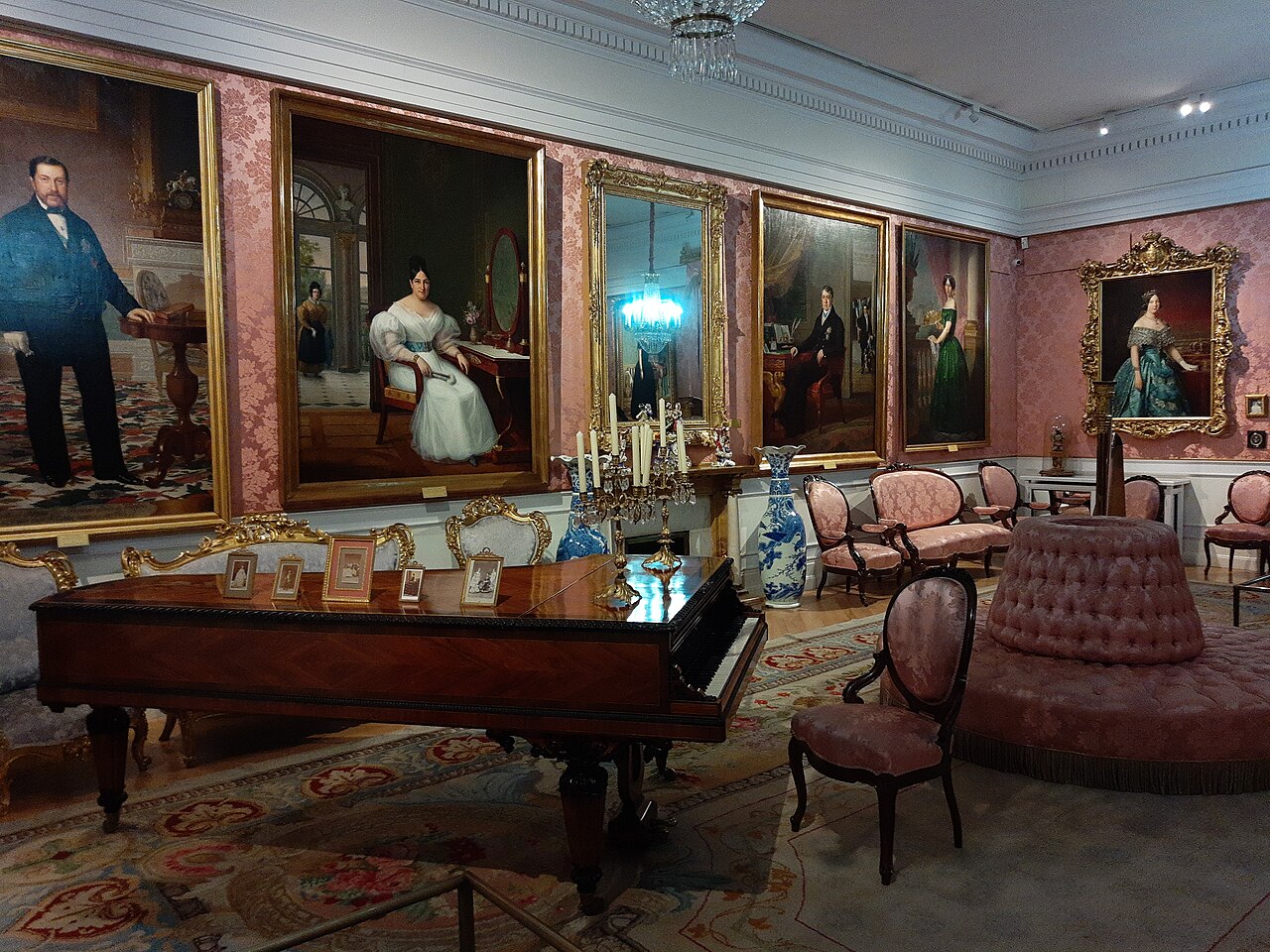 Musée du Romantisme de Madrid : hôtel particulier du XIXe siècle, horaires, tarifs et café-jardin
