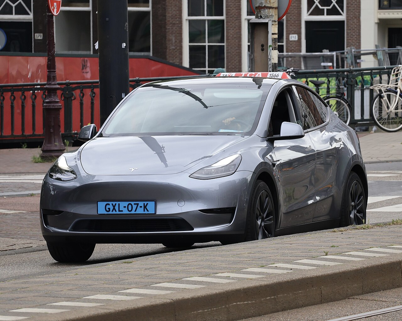 Taxi y Uber en Ámsterdam: precios, Schiphol y aplicaciones