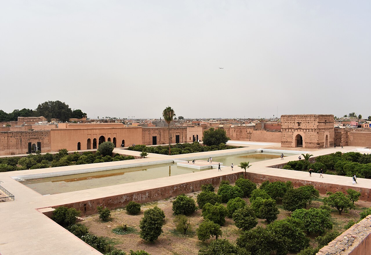 Palais El Badi à Marrakech : ruines, terrasses et minbar de la Koutoubia
