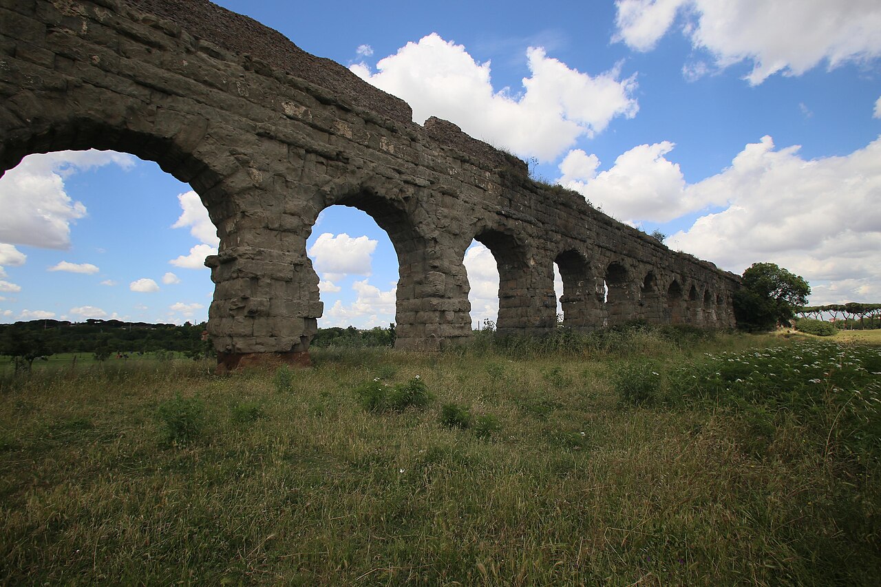 Parc des Aqueducs à Rome : les arches romaines en pleine nature
