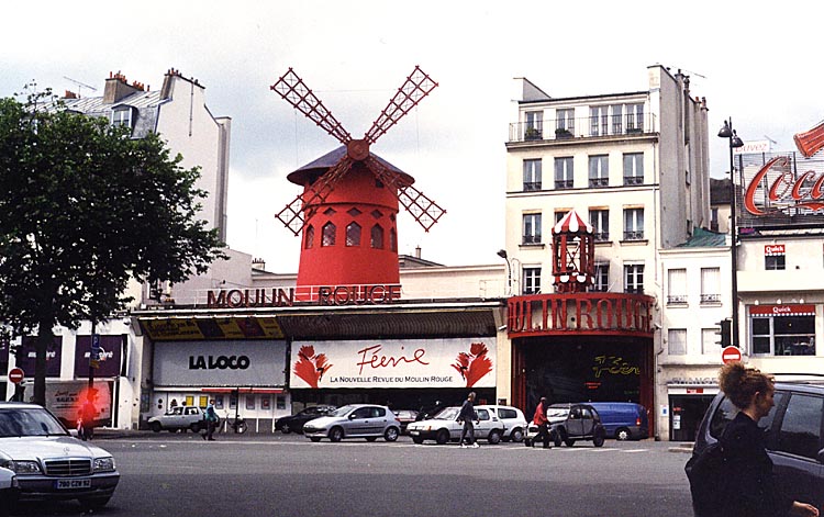 Kabaret w Paryżu: Moulin Rouge, Crazy Horse, Paradis Latin