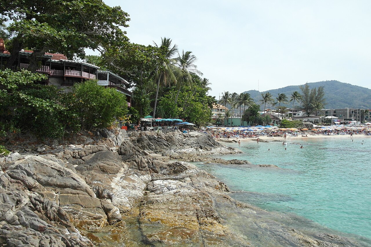 Plage de Patong : baignade, sports nautiques et conseils