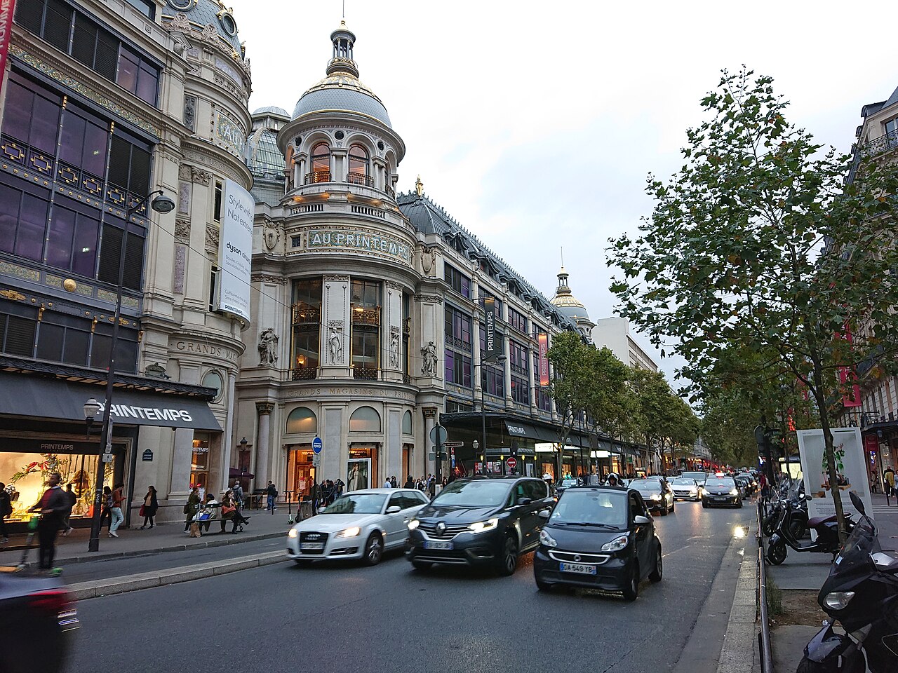 Printemps Haussmann : grand magasin, coupole, terrasse et horaires
