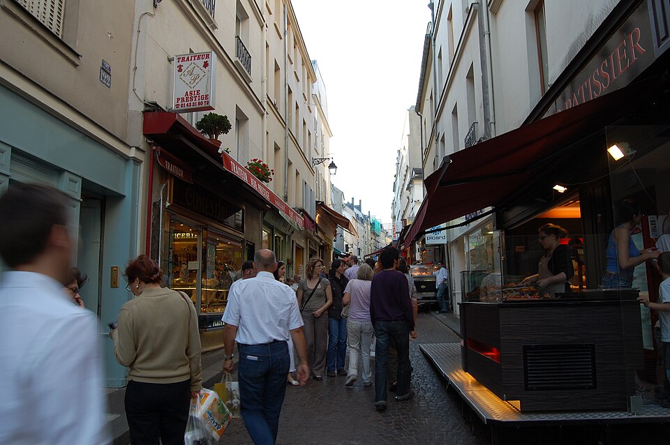 Rue Mouffetard : rue-marché du 5e, commerces, marché et accès