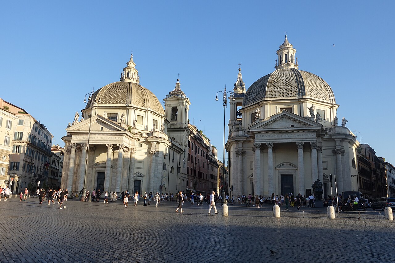 Place du Peuple (Piazza del Popolo) : églises jumelles, Caravage et Pincio