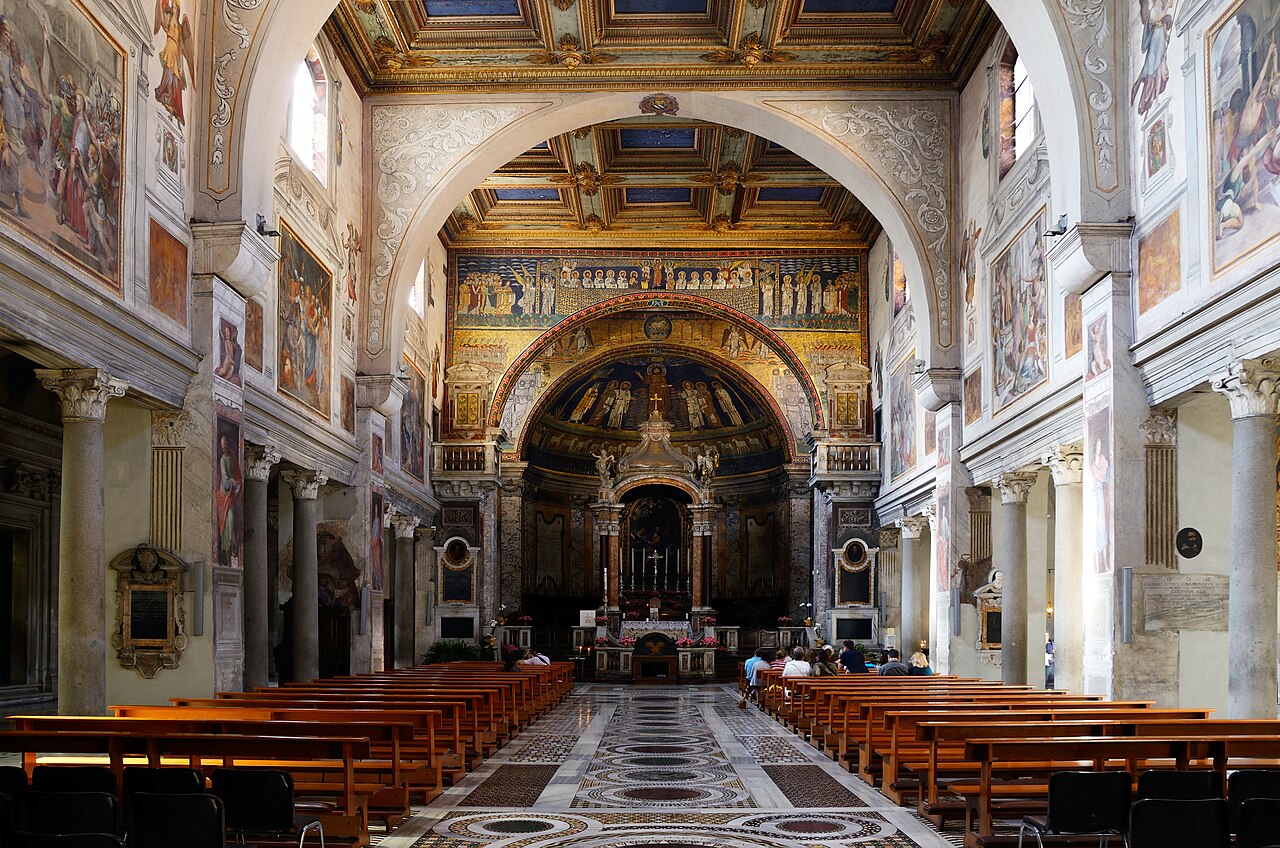 La nef de la basilique Sainte-Praxède