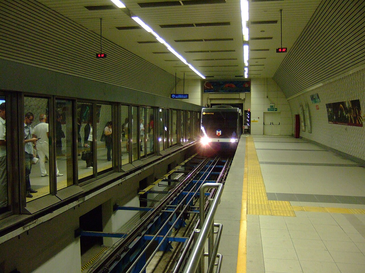 Rame du funiculaire F1 entre Taksim et Kabataş