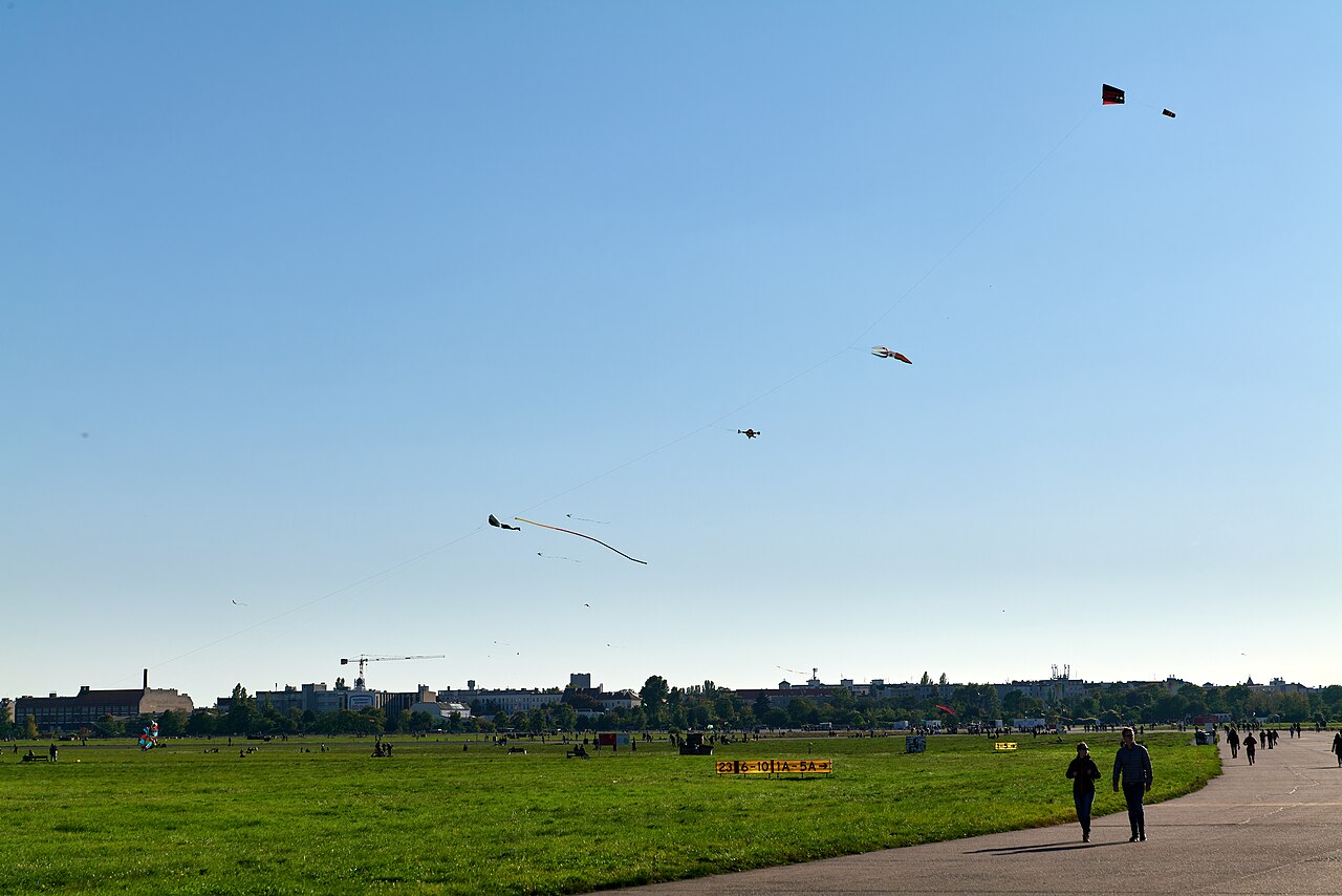 Tempelhofer Feld : se promener sur les pistes de l'ancien aéroport