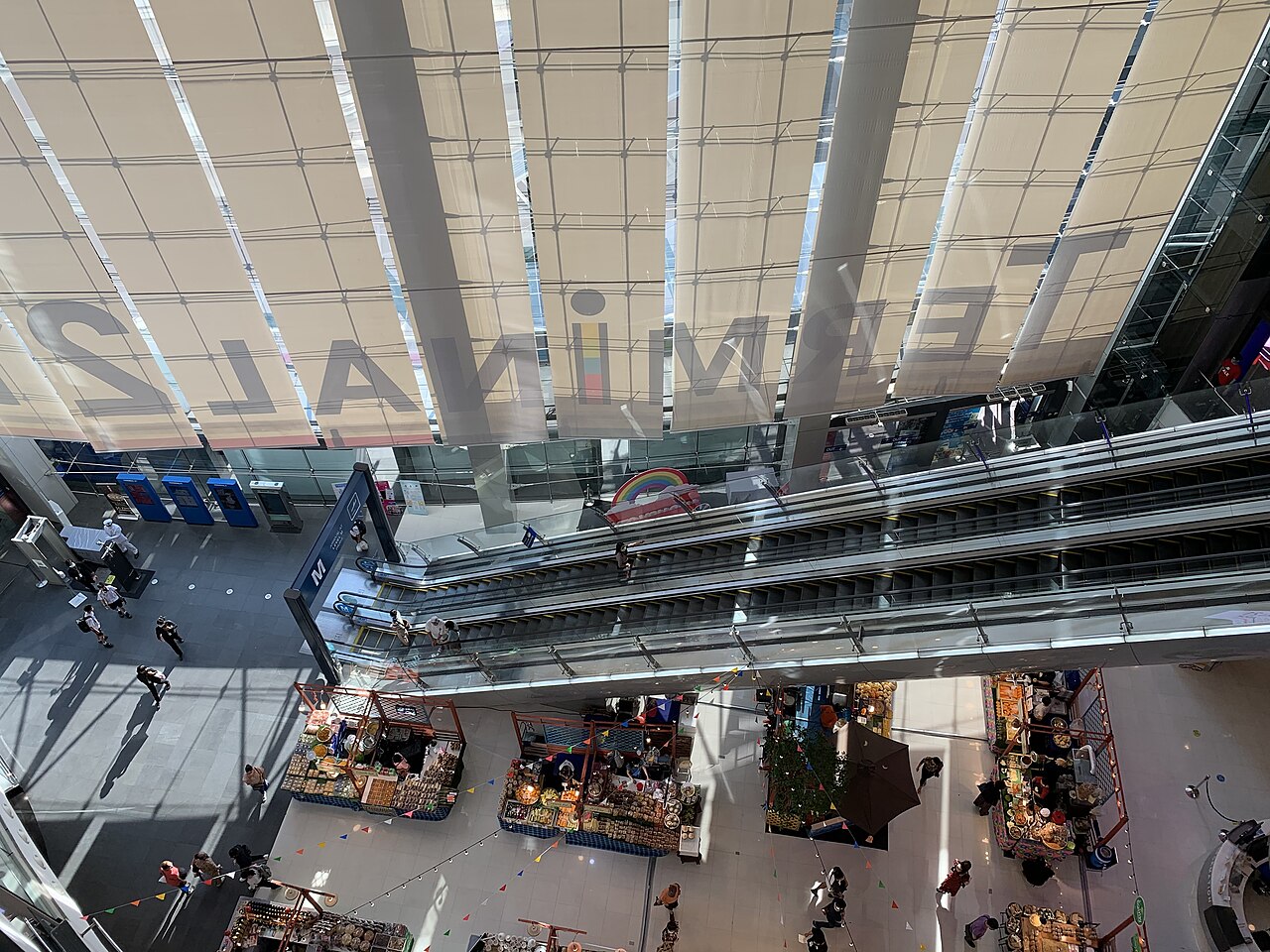 Terminal 21 : le centre commercial « aéroport » d'Asok et sa food court