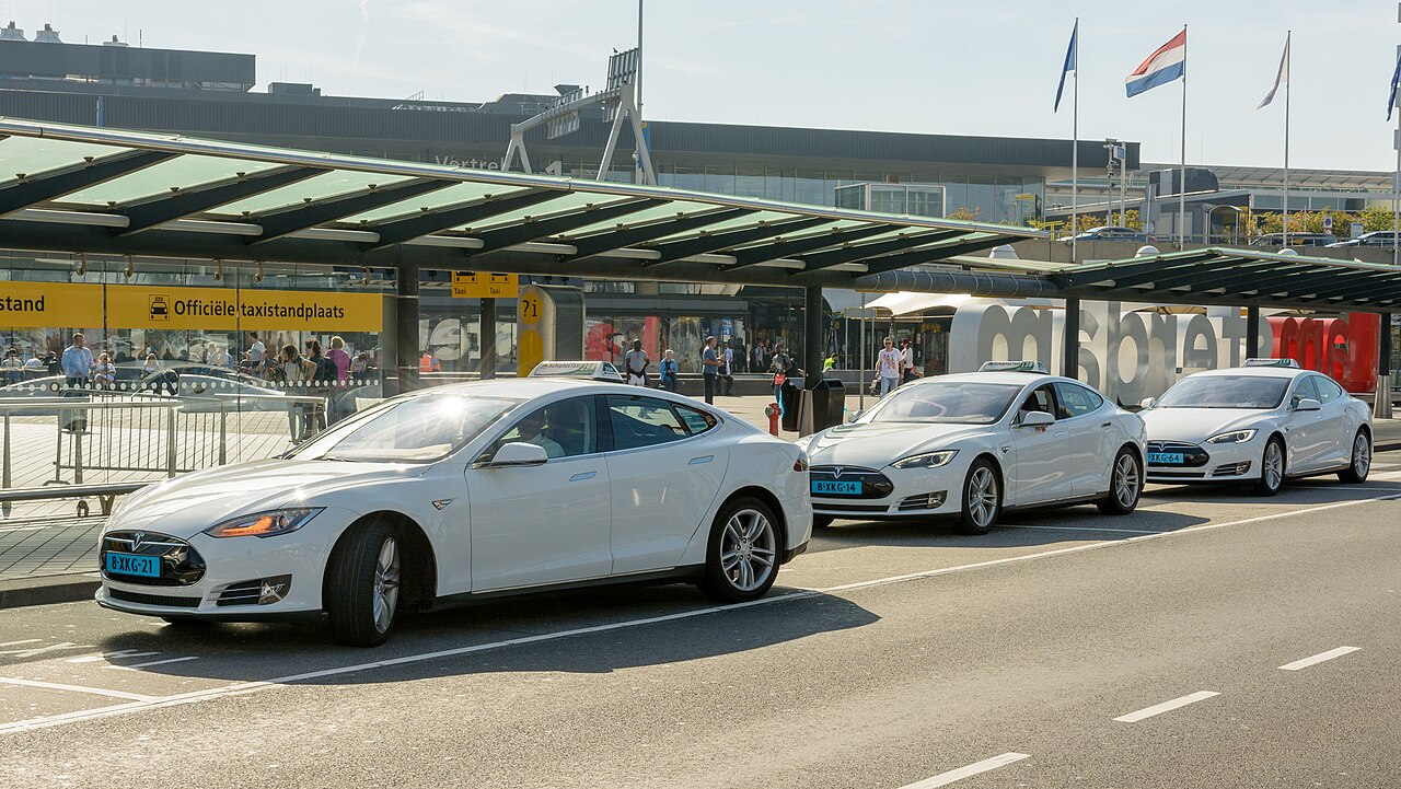 Electric taxis at the official rank at Schiphol airport