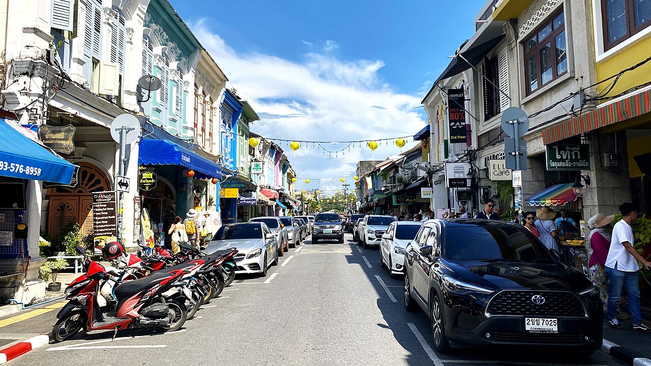 Marché du dimanche de Lard Yai (Walking Street) : horaires, street food et conseils