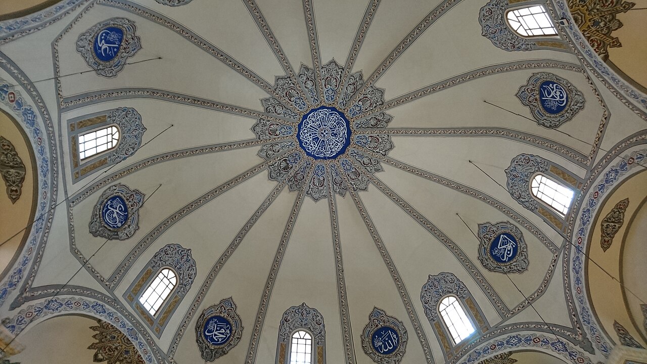 The ribbed dome
