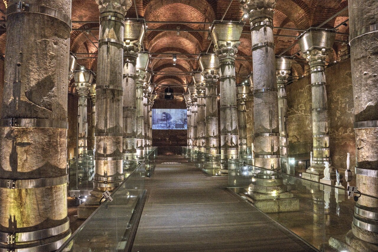 Theodosius Cistern (Şerefiye): tickets, opening hours and light show